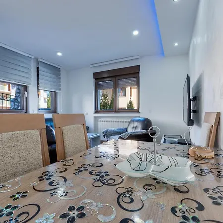 Natasa ズラティボール